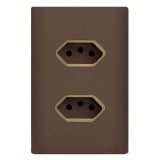 Conjunto Tomada Dupla 20A 4x2 - Novara Marrom Fosco Gold